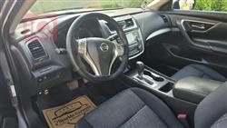 نيسان ألتيما